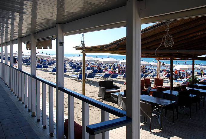 stabilimento bagno medusa castiglione della pescaia