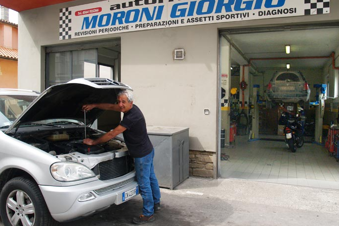 AUTOFFICINA MORONI GIORGIO CASTIGLIONE DELLA PESCAIA