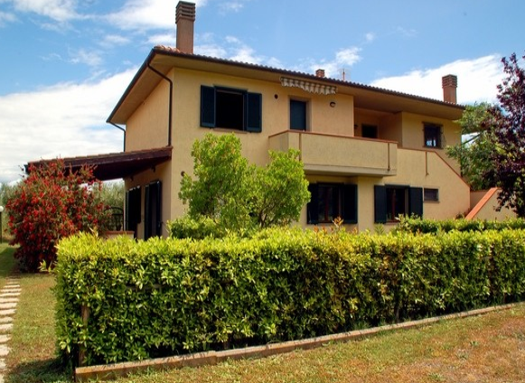 VILLA DE ROSA'S - CASTIGLIONE DELLA PESCAIA