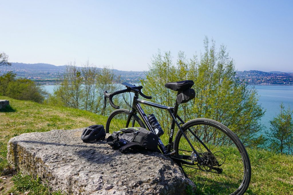 Cicloturismo Puntala Foto di Pascvii da Pixabay bike-gravel-5213352_1920